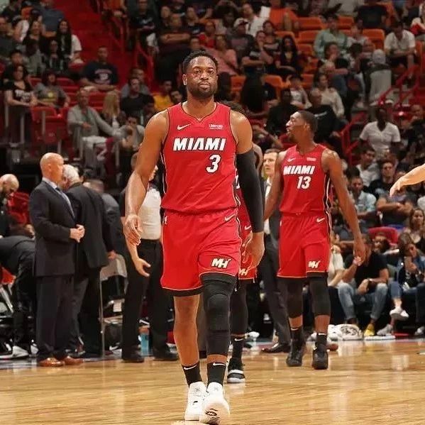 若莱万今晚进球，布鲁日将成为他欧冠中打入进球的第39个对手（莱万若今夜破门，布鲁日将成其欧冠第39个进球对手）