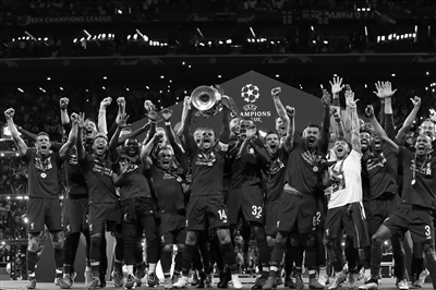 意甲最强黑马持续抢分（意甲最大黑马继续收割积分）