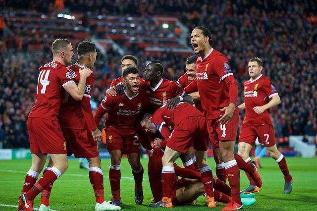 吉拉西多特生涯欧冠已打入15球，队史仅次于罗伊斯和莱万（吉拉西多特欧冠生涯斩获15球，队史射手榜仅逊罗伊斯与莱万）