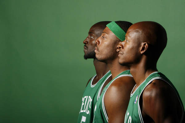 鲁媒：山东队4外援出征武汉，依木兰、陈泽仕已提前抵达（鲁媒：山东队携四外援奔赴武汉，依木兰、陈泽仕已先行抵达）