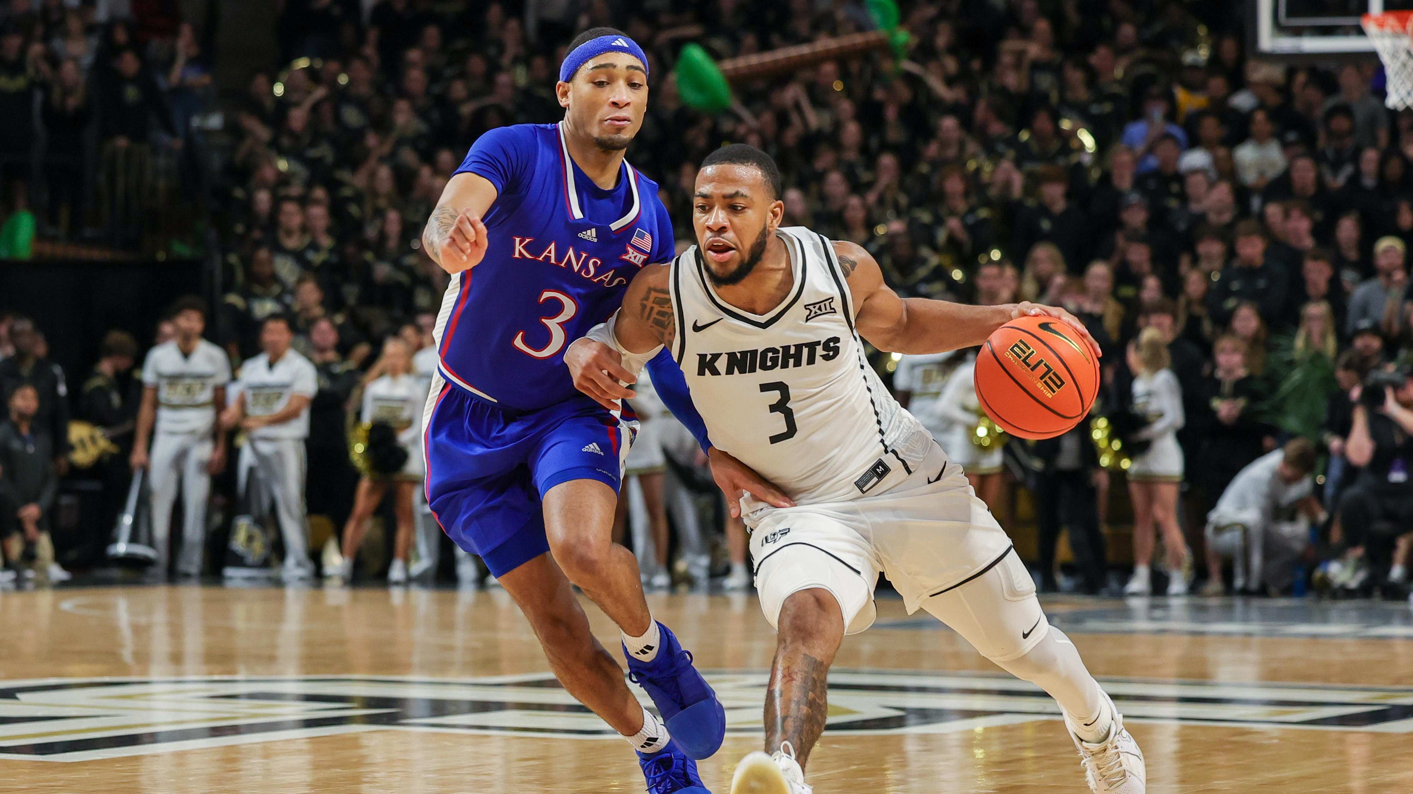 NBA球员交易及赛季影响分析（NBA交易动向与赛季格局解读）