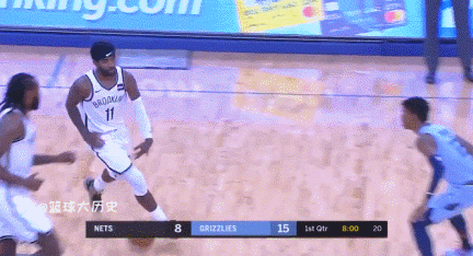 自由人聘请克里斯·德马科担任教练时，曾征求库里对他的评价（自由人在任命克里斯·德马科为教练前，曾向库里征求看法）