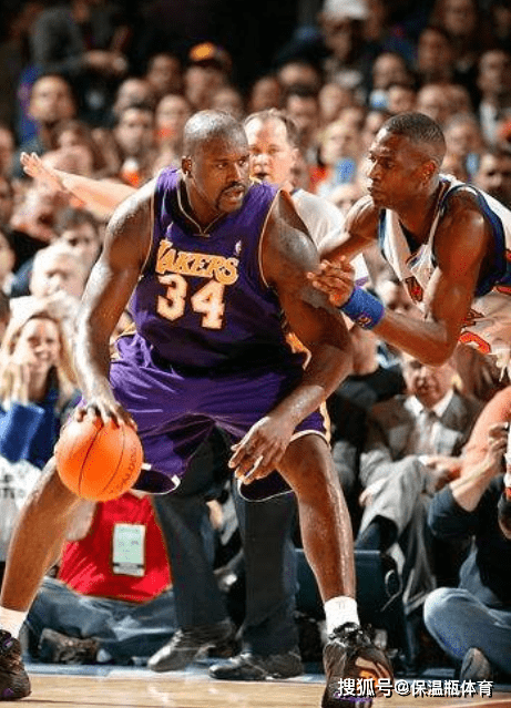 半场：莱比锡0-0不莱梅，巴克豪斯多次扑救（半场战报：莱比锡与不莱梅0-0，巴克豪斯屡献扑救）