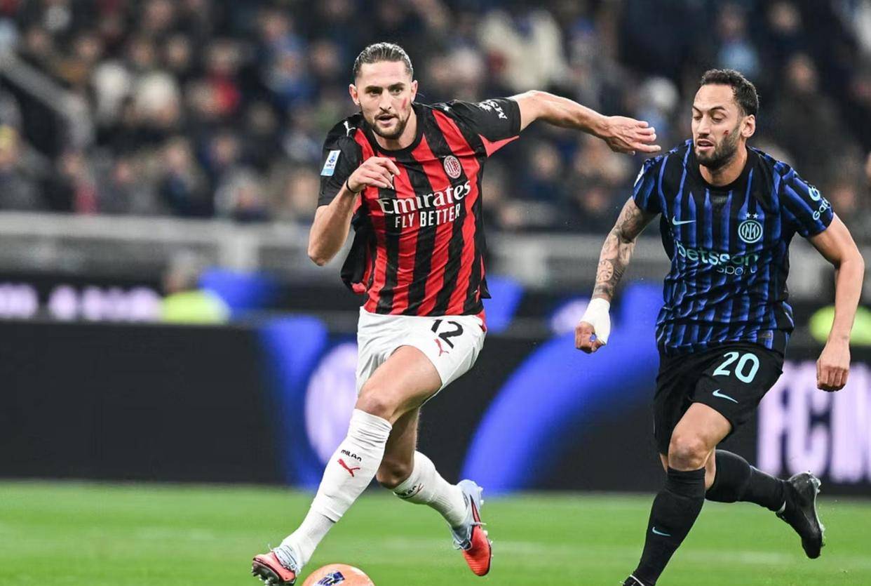 新鹏城队将于11月14日举办球迷开放日活动，今天14点开启报名（新鹏城队球迷开放日定档11月14日，报名通道今日14时开启）