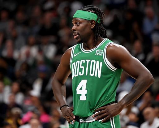 TA：随着主席选举临近，巴萨的长期引援议题根本无法提上议程（TA：主席选举在即，巴萨难以推进长期引援计划）