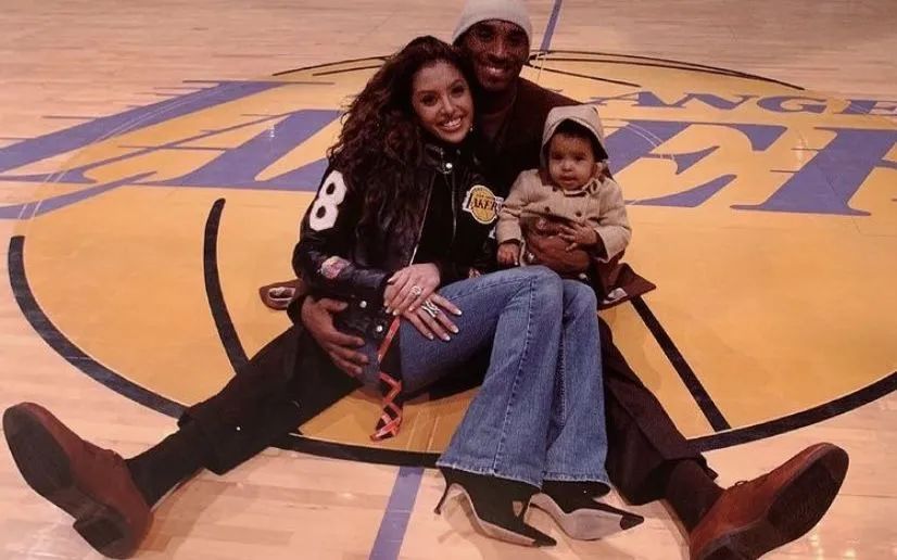 博主：河南队今天下午飞往上海，随后将与海港热身（博主：河南队今日下午启程赴沪，将与上海海港进行热身赛）